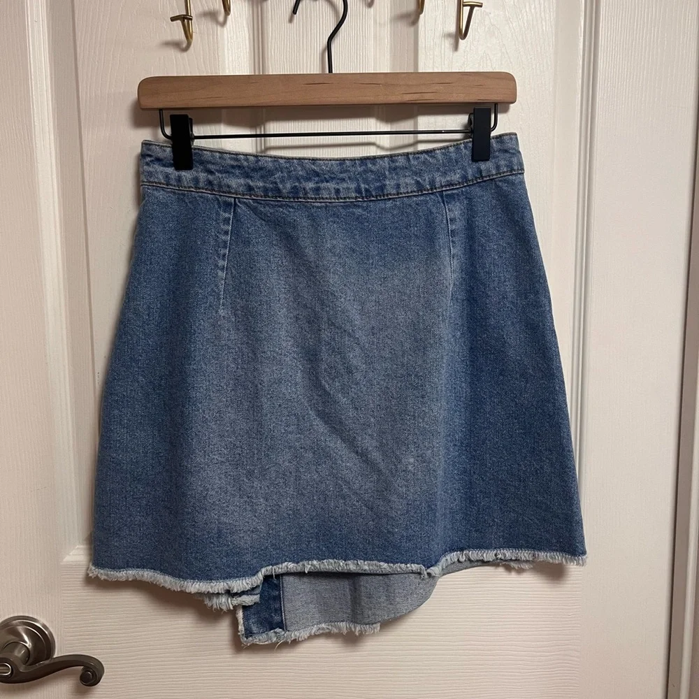 Zara Asymmetrical Denim Skirt with Button Detail - Picture 3 of 9